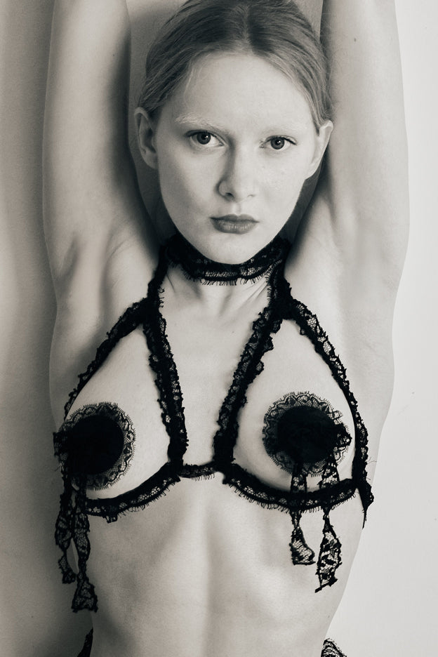 Victoria open bra black lace