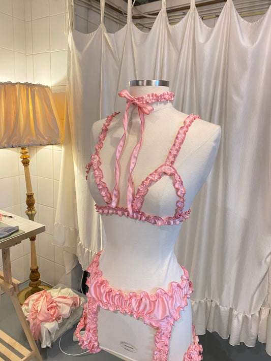 Silk Romantic Suspenders – Luxury Maison Remnant Silk